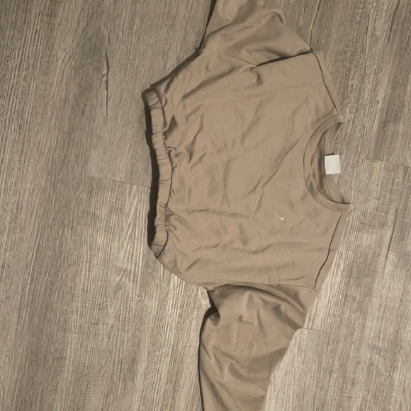 Gymshark crop top long sleeve hoodie - Picture 2 of 5